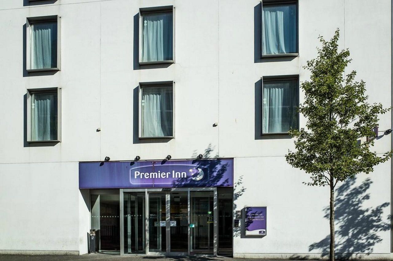 Premier Inn Belfast City Centre - Cathedral Quarter Экстерьер фото